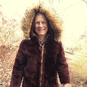 Jonas Brothers Alaska Brn Fur Jacket Unisex Wolf Collar Quilt Lined Bear Mouton